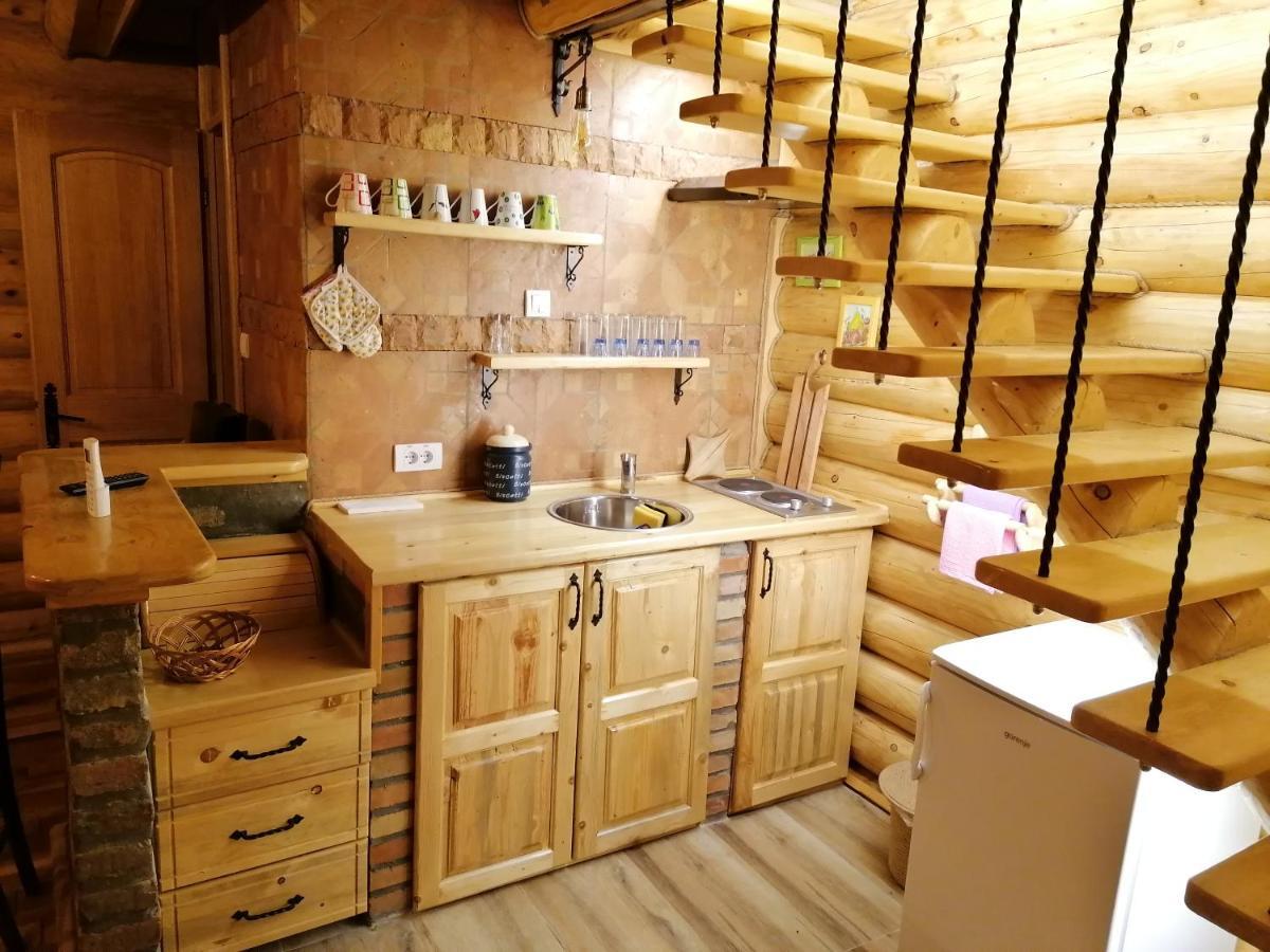 Apartmani Zuti Leptir Vrdnik Exterior photo