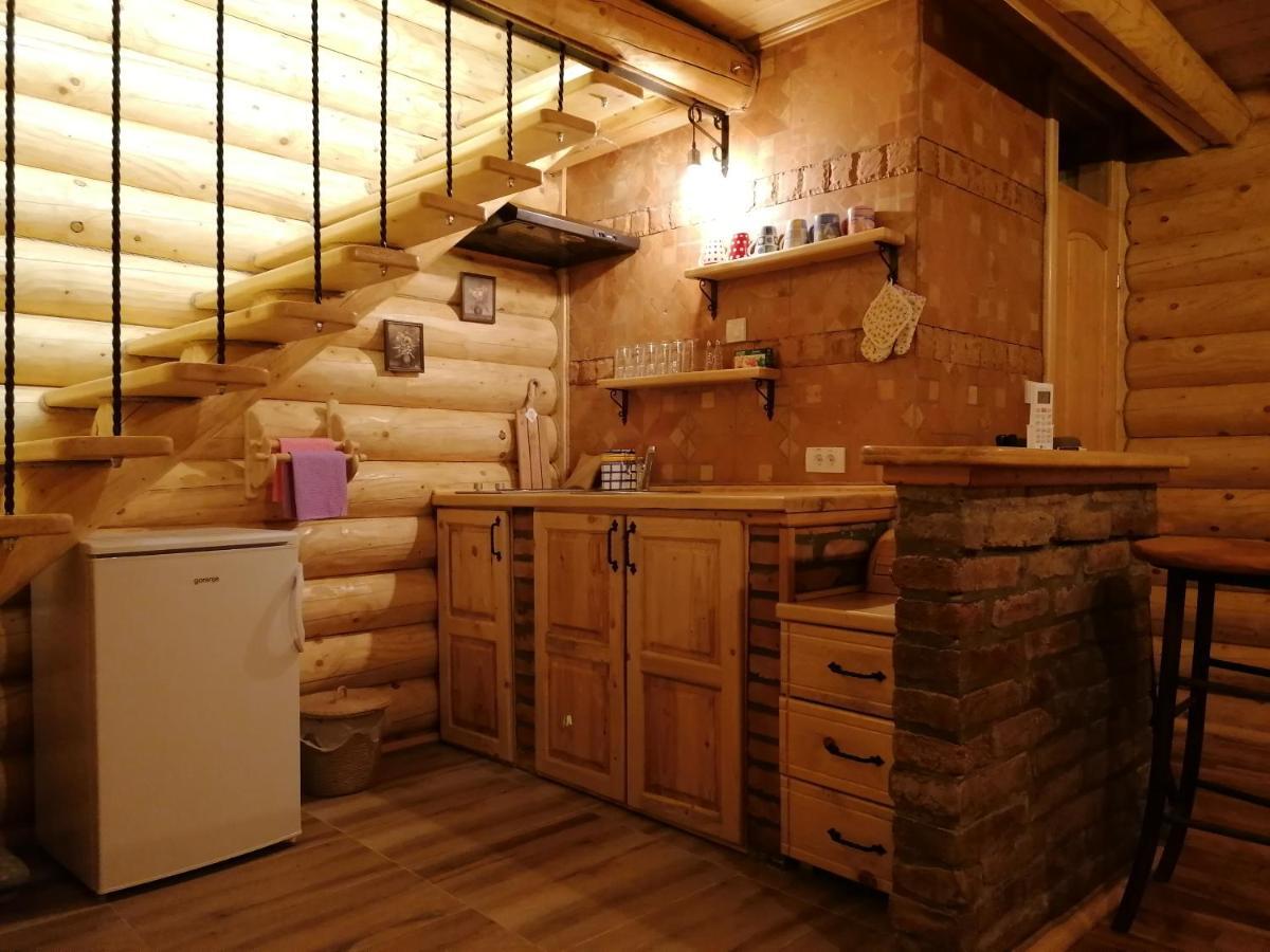 Apartmani Zuti Leptir Vrdnik Exterior photo